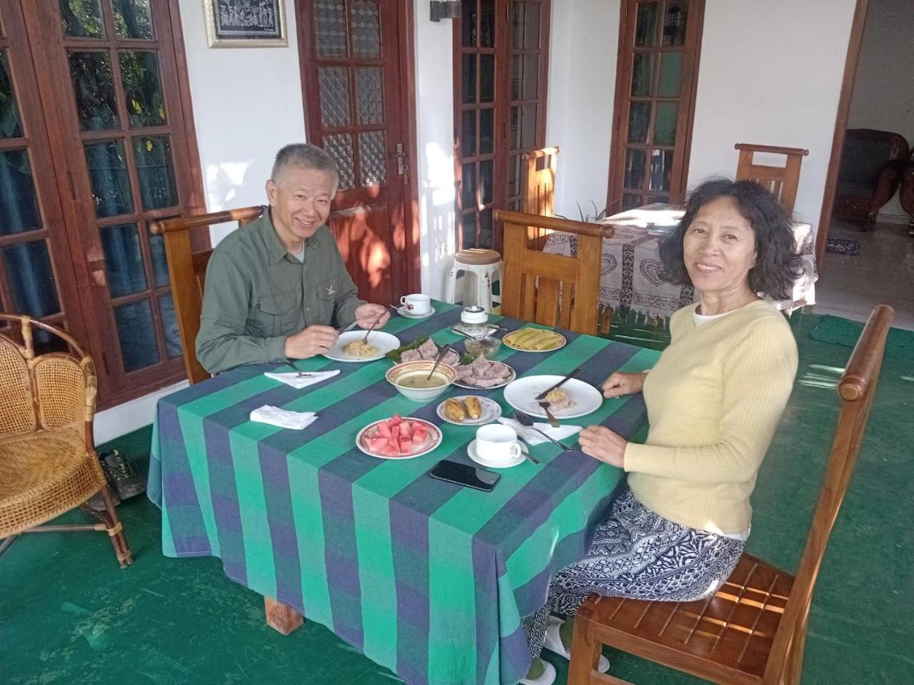 Mature Home Ела Екстериор снимка